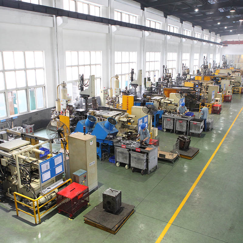 ما الذي يقدمه صب الألمنيوم للتصنيع الحديث؟